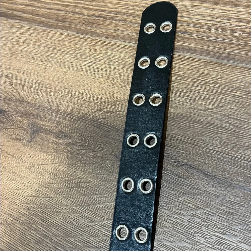 Black punk rock grommet belt 42.5” long Women’s/men’s no size grunge